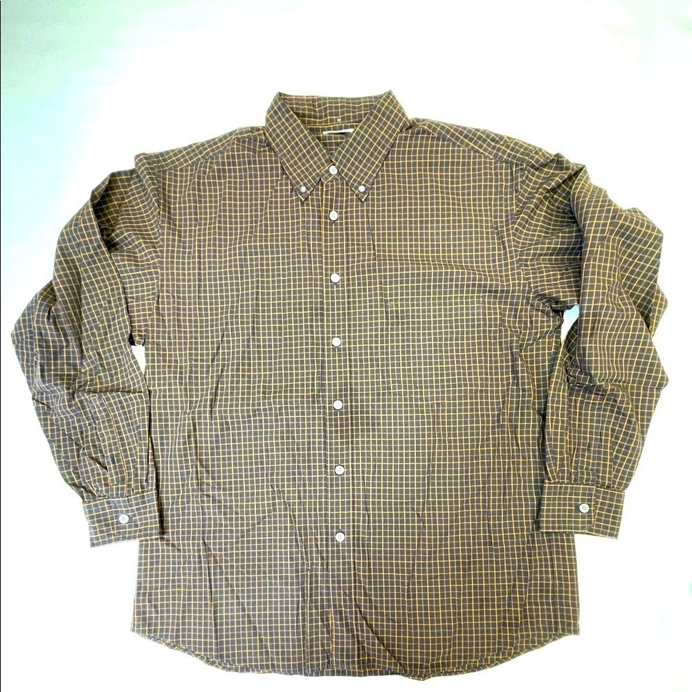 UNIQLO XL CASUAL BUTTON DOWN